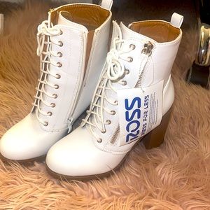 Top moda white brown and gold boots
